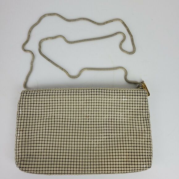 Vintage Hong Kong Womens Crossbody Tan Metal Chain Hippie Go Go Handbag Purse - Picture 1 of 6